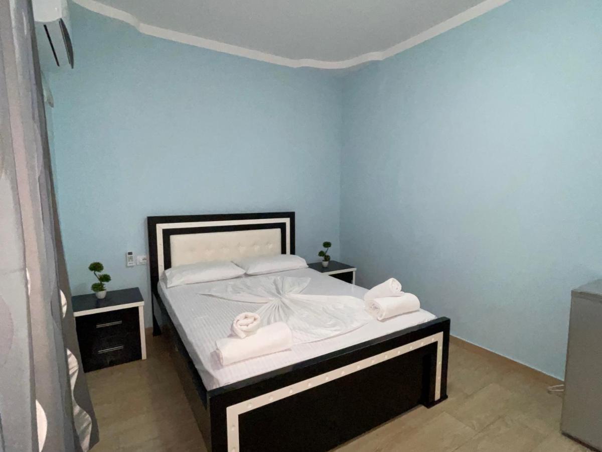 Villa Xhevdet Sarandë Eksteriør billede